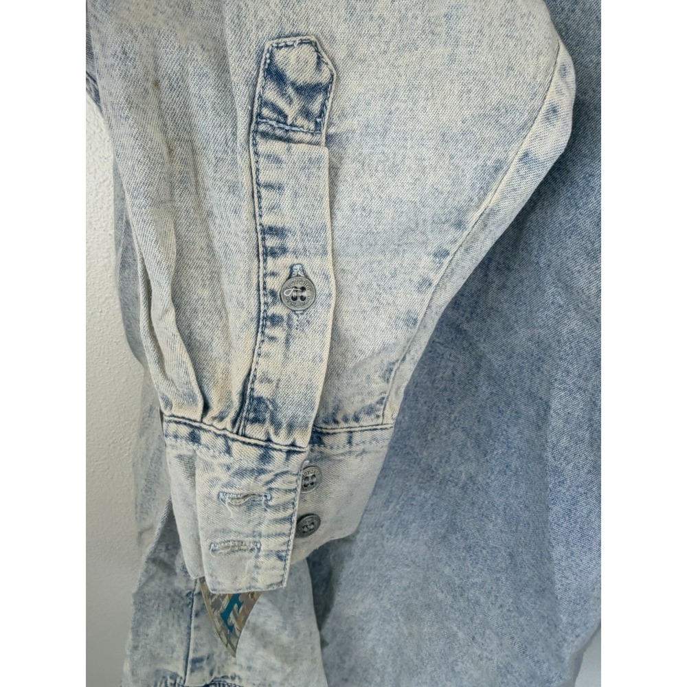 Jordache Vintage NWT Light Wash Denim Button Down Shirt 90's Western Size Small - Picture 9 of 9
